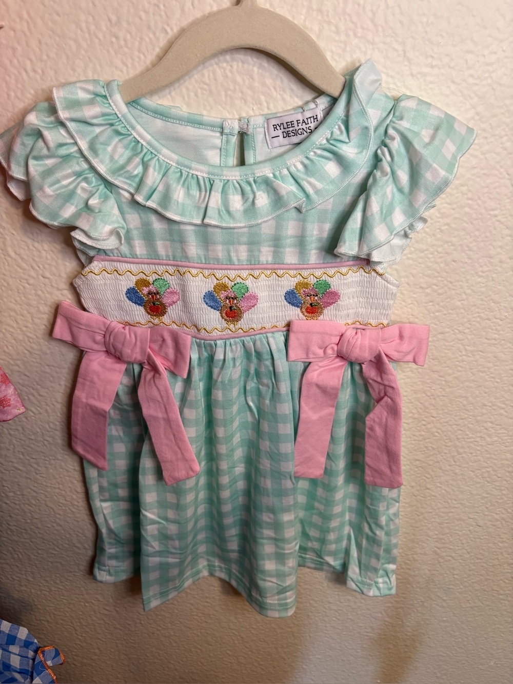 Smocked Turkey and pumpkins size 2